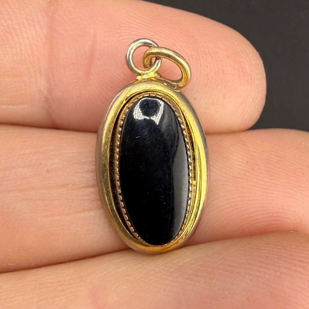 Vintage Estate Pendant Silver Black Polished Stone Bezel Set Charm
